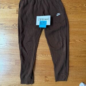 Nike Joggers bundle (5 joggers available. $25 PER ITEM)